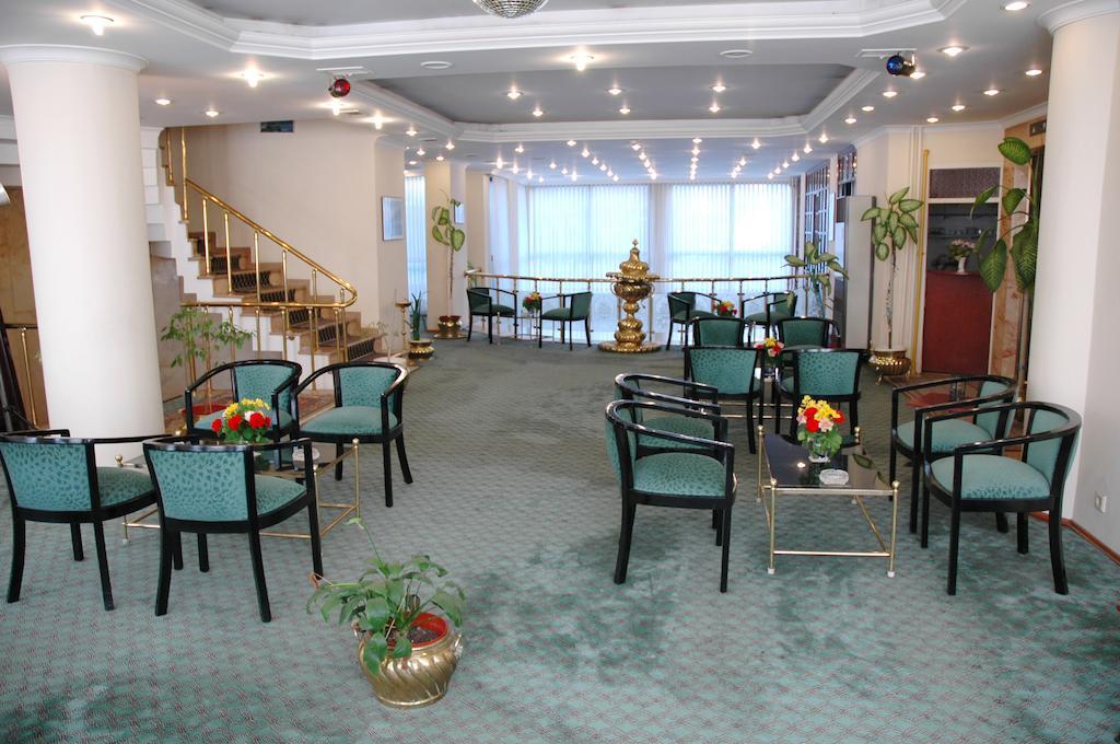 Avlonya Hotel — Photos 3