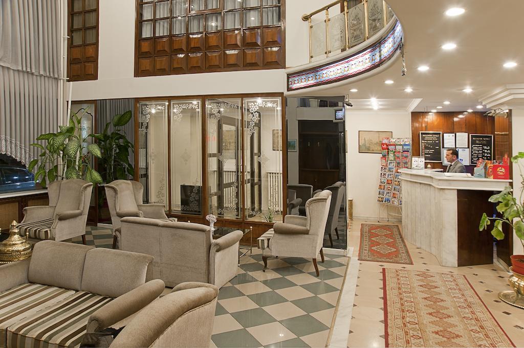 Avlonya Hotel — Photos 1